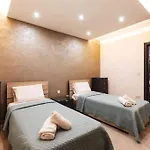 Luxury In Close To Sliema 3 Bedroom Sleep 8 *