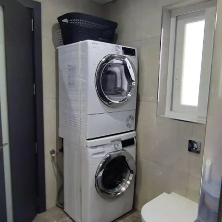 Luxury In Close To Sliema 3 Bedroom Sleep 8 Apartament *