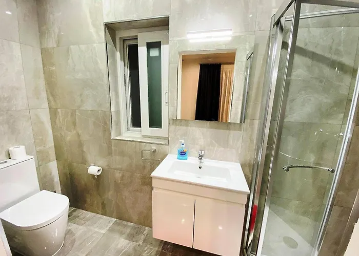 Luxury In Close To Sliema 3 Br Sleep 8 Appartement *